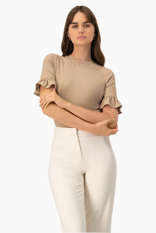 Blusa de manga volantes beige